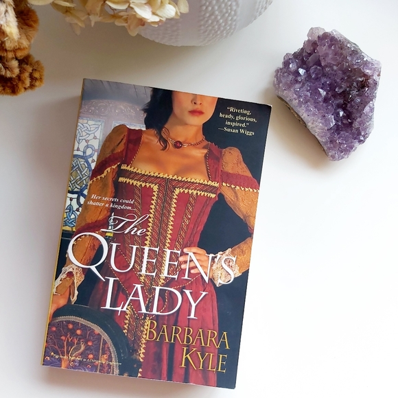 Bundle & Save✨Historical Fiction Book bundle - Picture 4 of 5